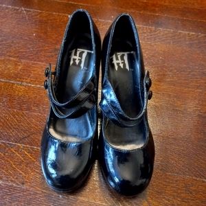 Hot Topic black mary jane heels shoes